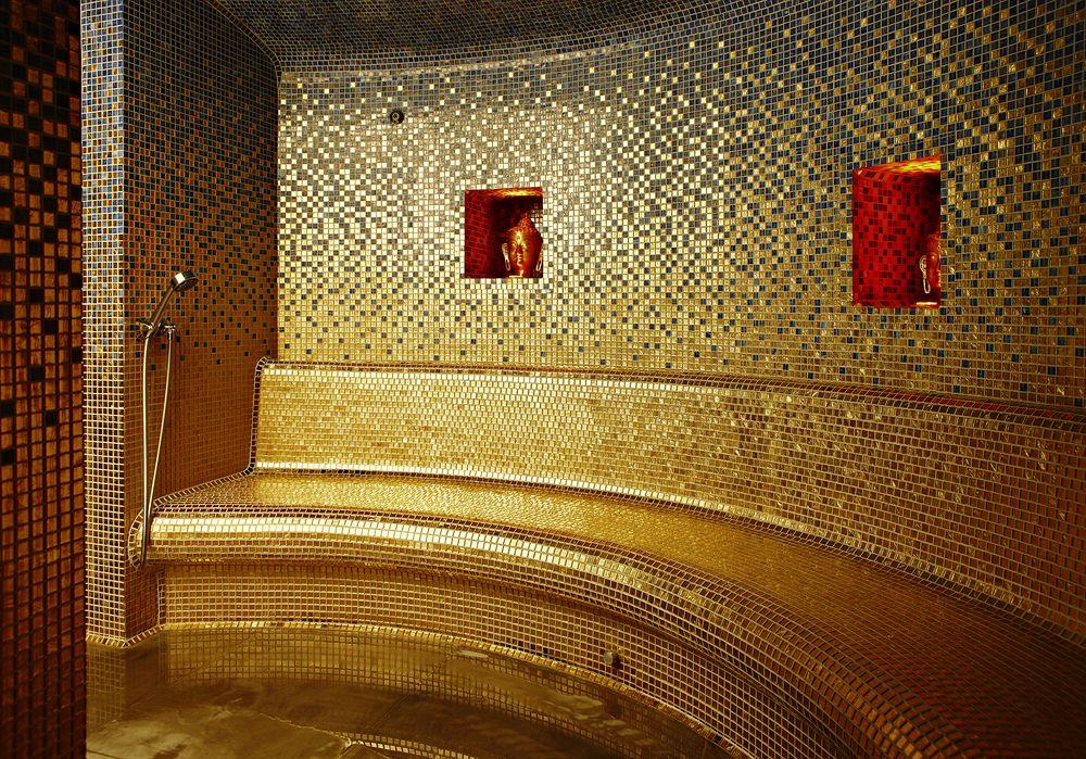 Buddha-Bar Hotel Budapest Klotild Palace 外观 照片 A Turkish bath