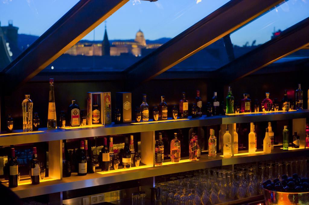 Buddha-Bar Hotel Budapest Klotild Palace 外观 照片 Skyline Bar