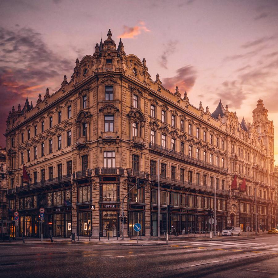 Buddha-Bar Hotel Budapest Klotild Palace 外观 照片 The Edinburgh Scotsman Building