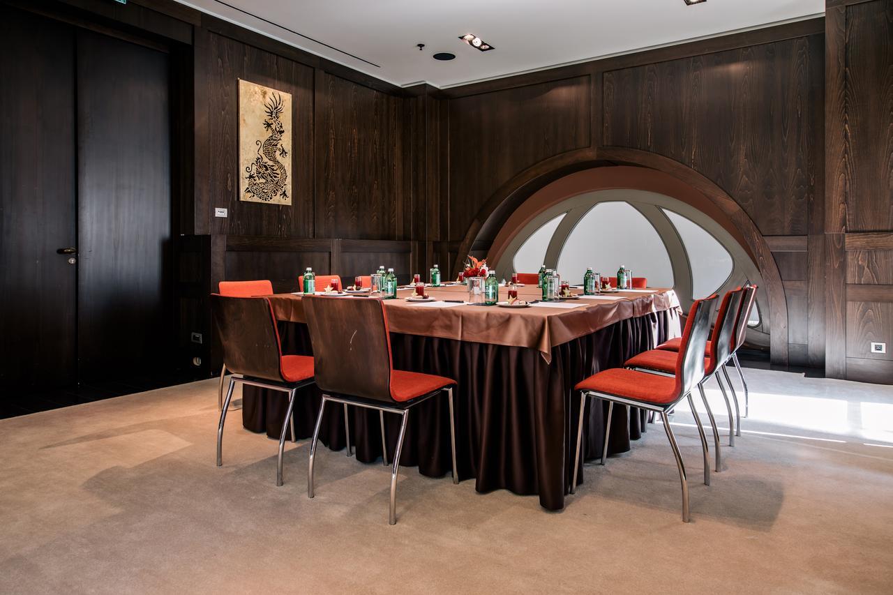 Buddha-Bar Hotel Budapest Klotild Palace 外观 照片 Meeting room