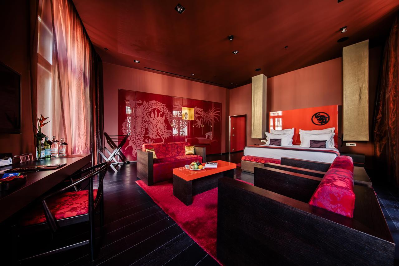 Buddha-Bar Hotel Budapest Klotild Palace 外观 照片 A suite at the Mandarin Oriental, Munich