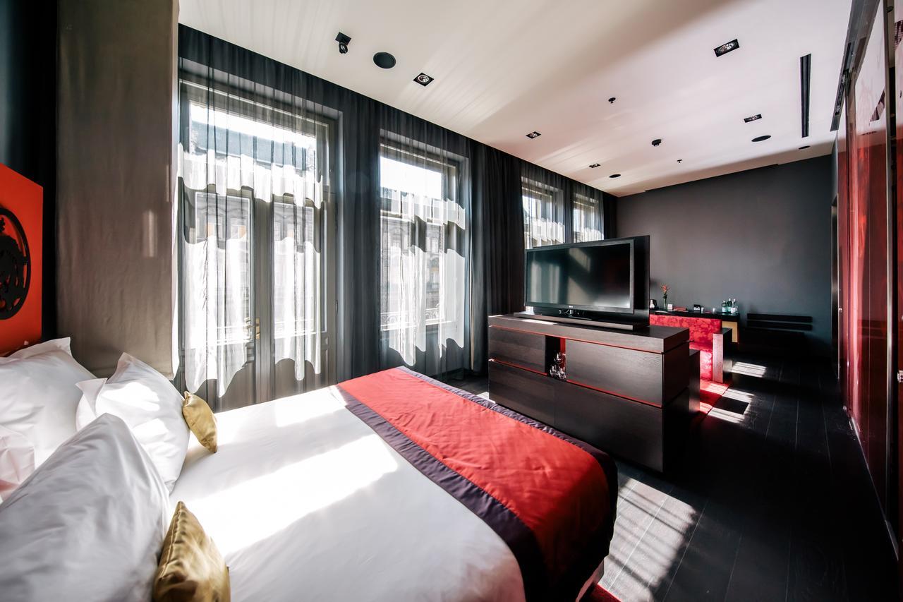 Buddha-Bar Hotel Budapest Klotild Palace 外观 照片 A room at the hotel