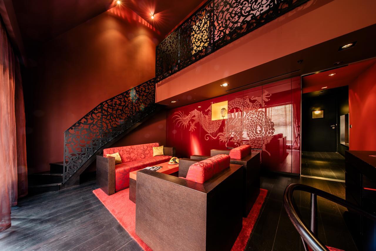 Buddha-Bar Hotel Budapest Klotild Palace 外观 照片 Interior of the nightclub