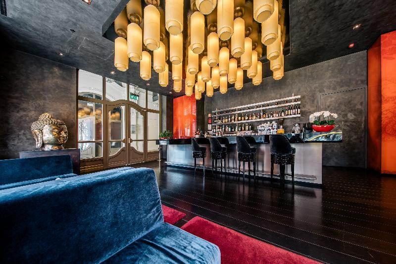 Buddha-Bar Hotel Budapest Klotild Palace 外观 照片 The bar at the Mandarin Oriental